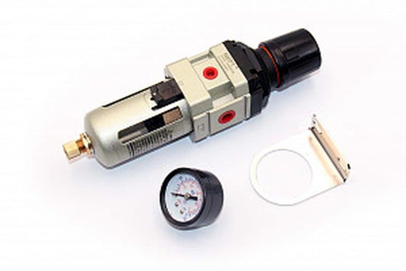 Пневматический фильтр с регулятором и манометром AW3000-02N