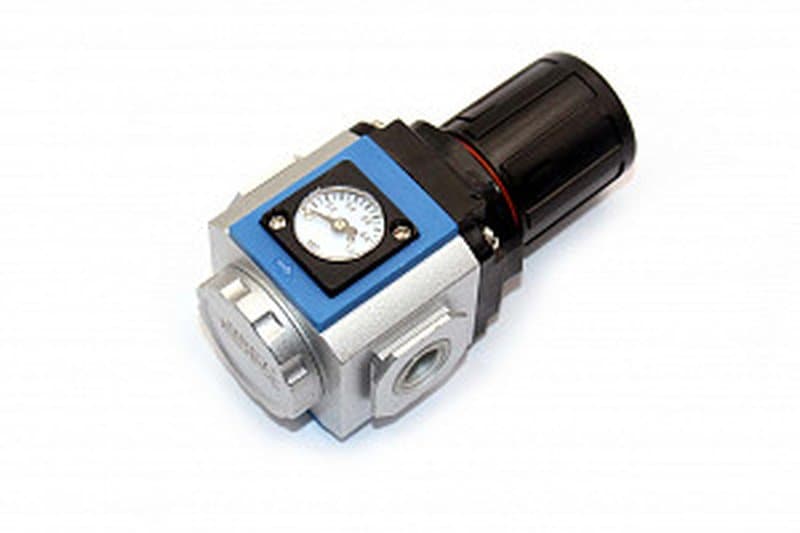Пневматический регулятор давления с манометром GR300-03